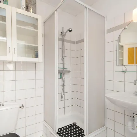 Cozy Holiday In Near Sea בית נופש ברחן